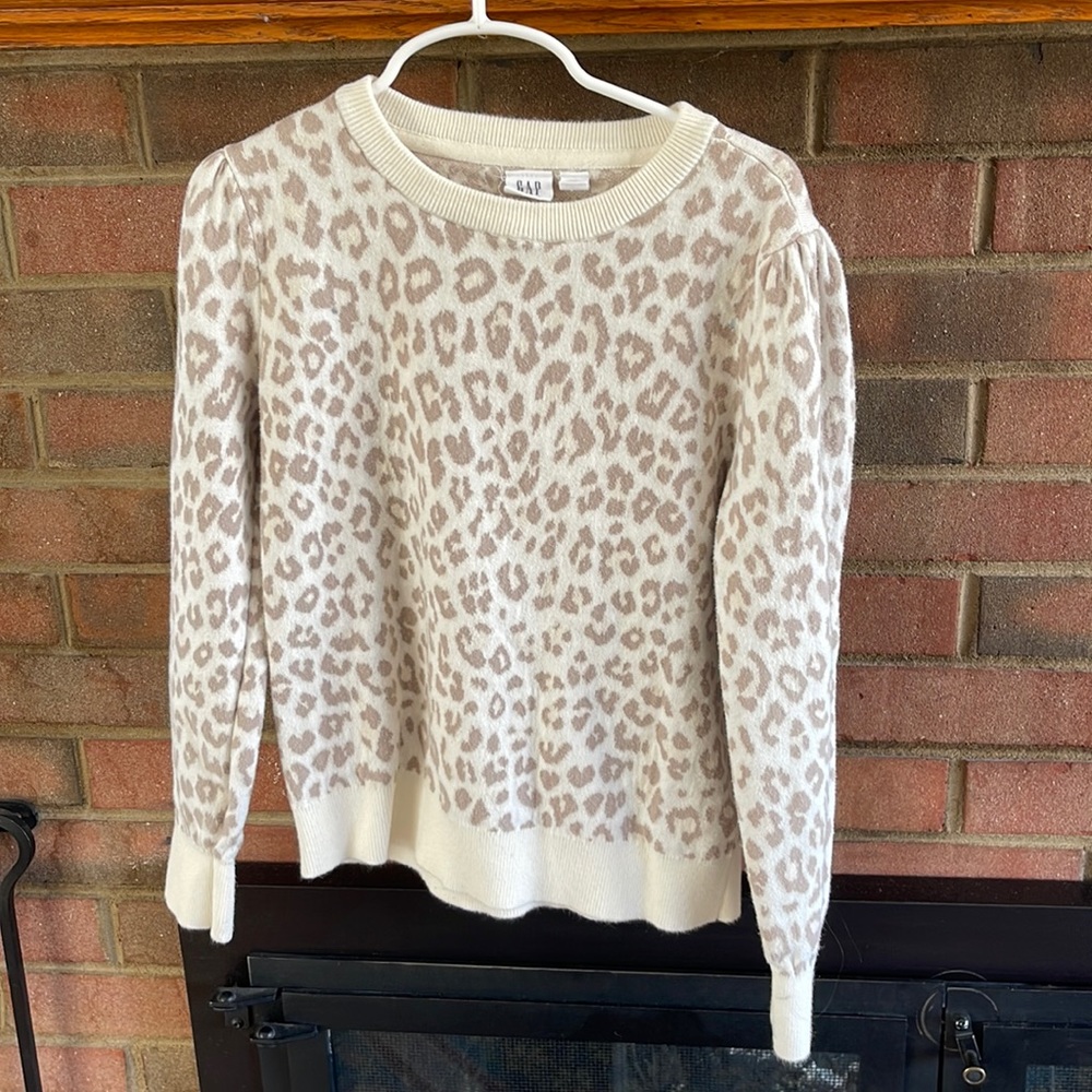 Gap Kids animal print sweater
